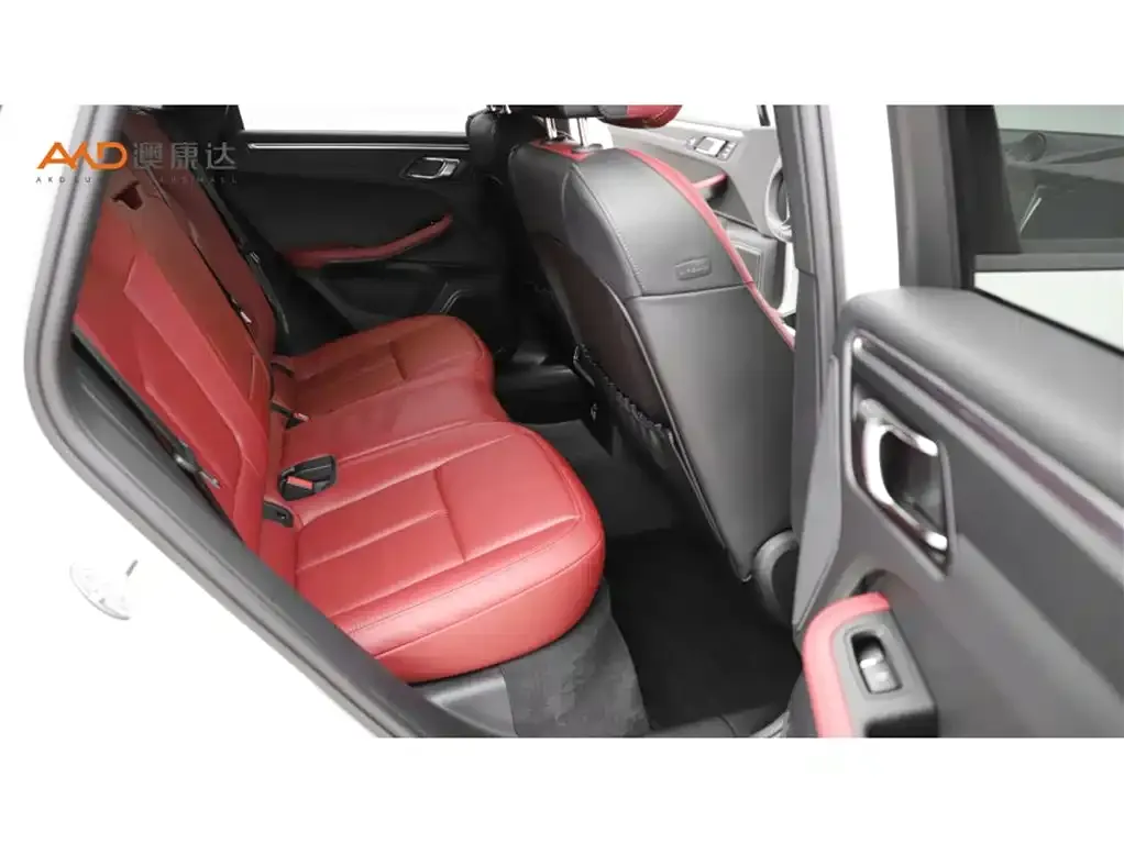 Porsche Macan 2023 из CN, фото 3