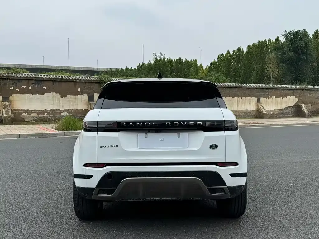 Land Rover Evoque — фото 7