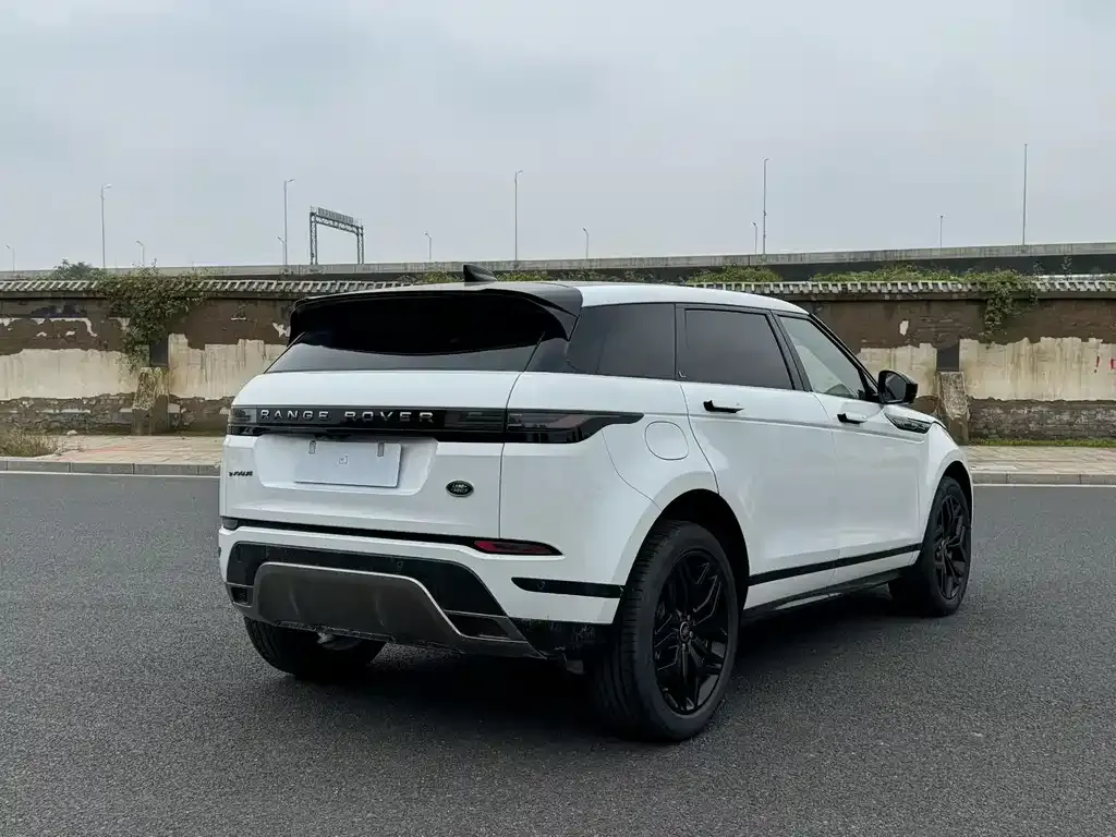 Land Rover Evoque — фото 9