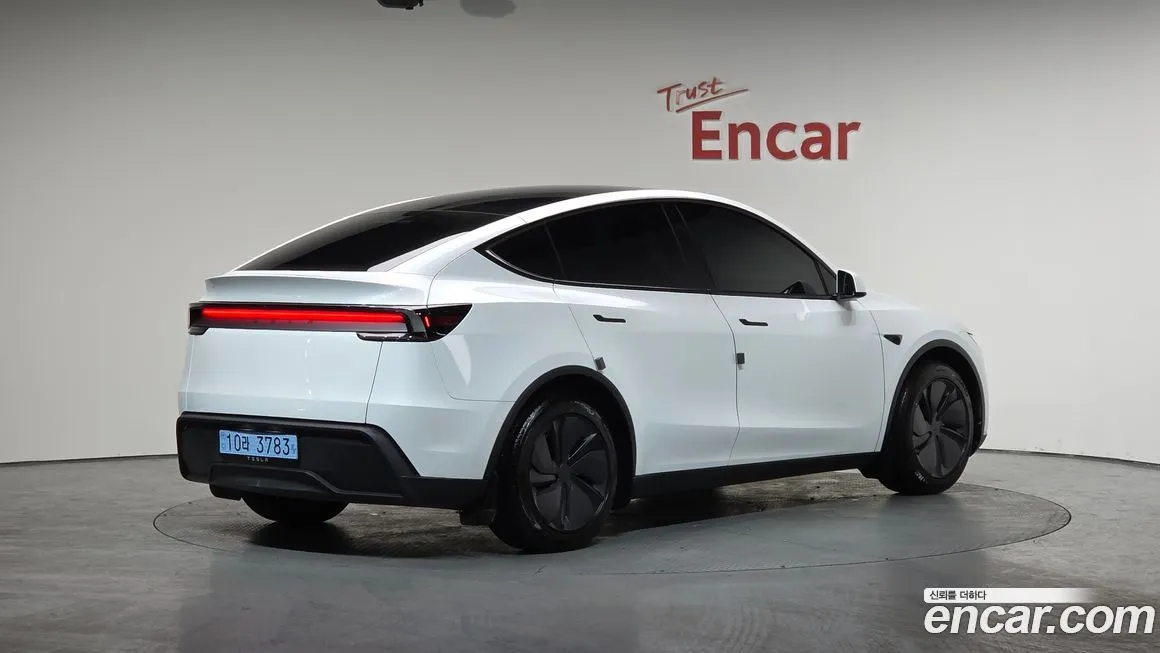 Tesla Model Y 2025 из KR, фото 7