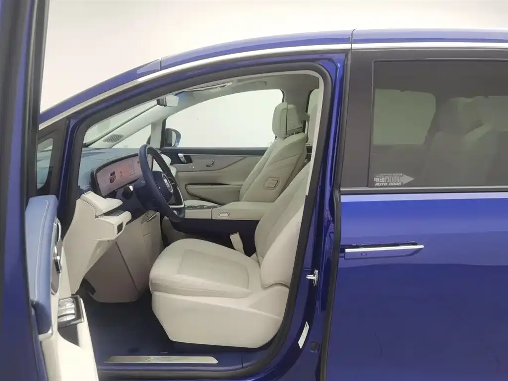 Buick GL8 Hybrid 2024 из CN, фото 10