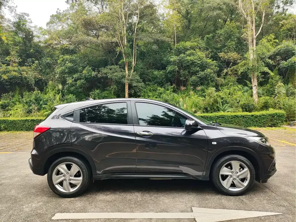Honda Vezel 2021 из CN, фото 6