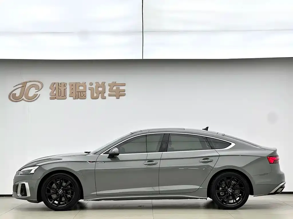 Audi A5 (Import) — фото 5
