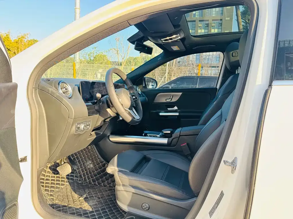 Mercedes-Benz GLA 2021 из CN, фото 2