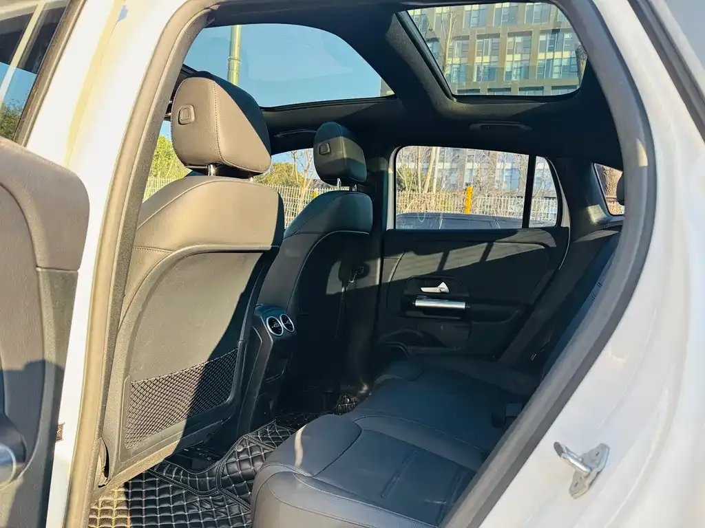 Mercedes-Benz GLA 2021 из CN, фото 10