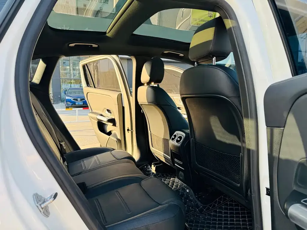 Mercedes-Benz GLA 2021 из CN, фото 4