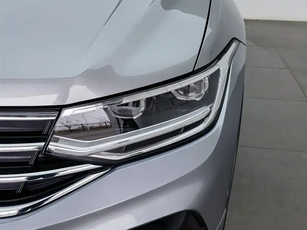Volkswagen Tiguan L 2021 из CN, фото 7