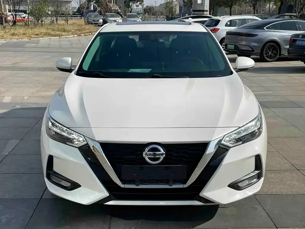 Nissan Sylphy 2022 из CN, фото 2