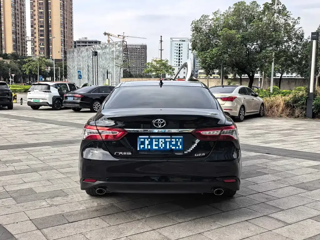 Toyota Camry 2023 из CN, фото 4