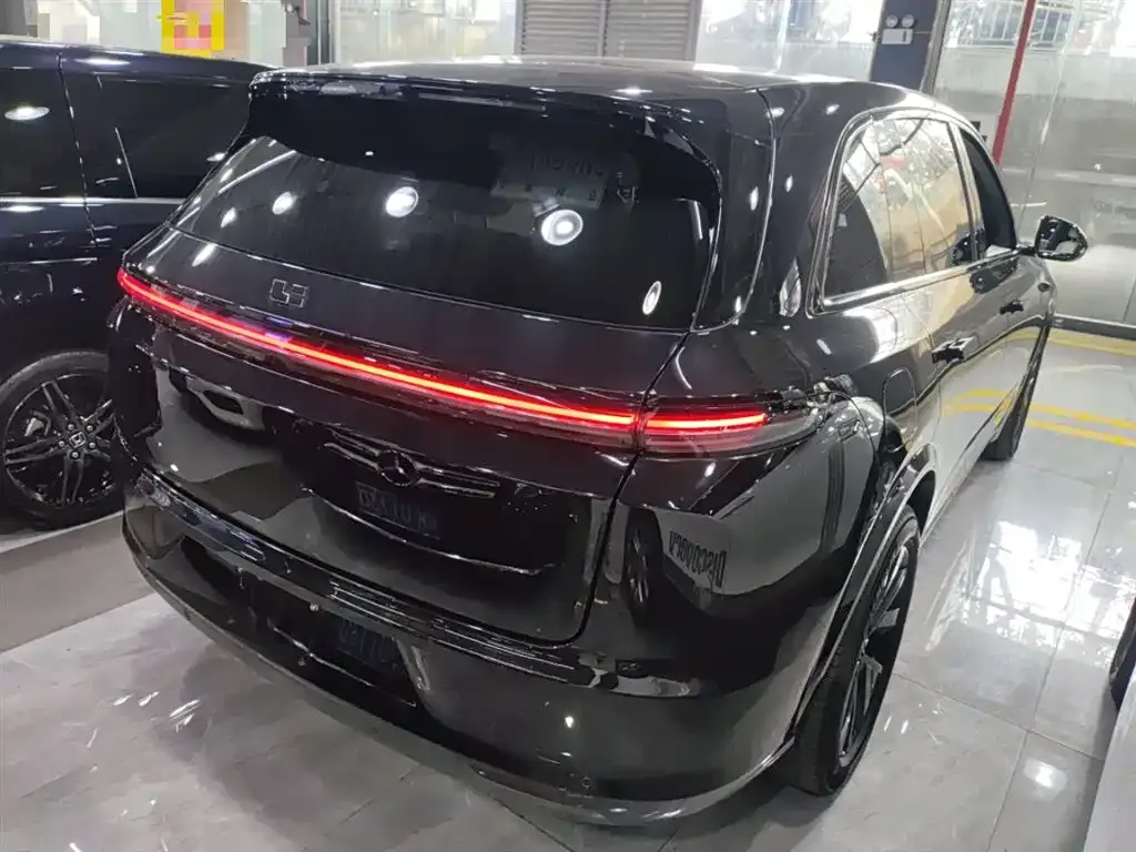 Li Auto L7 2024 из CN, фото 2
