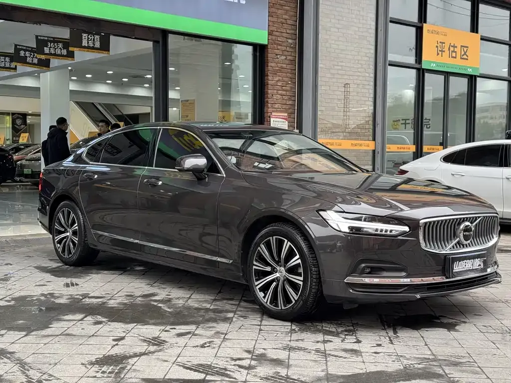 Volvo S90 — фото 5