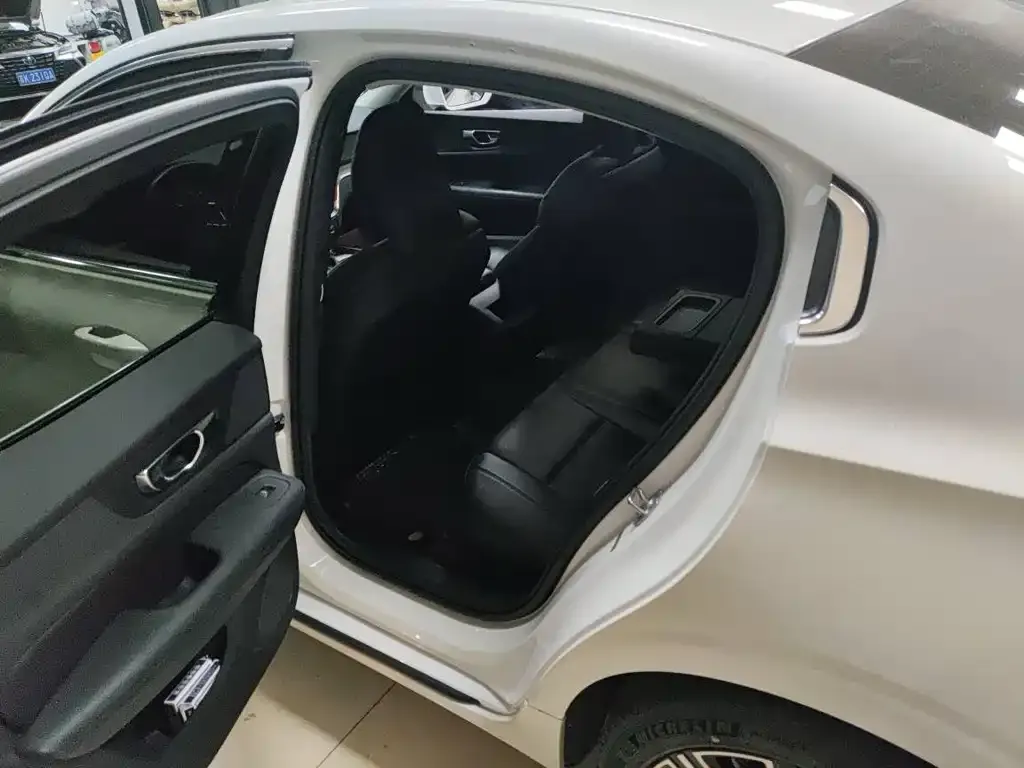 Volvo S60 2021 из CN, фото 2