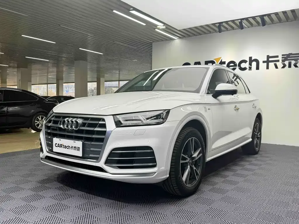Audi Q5L 2021 из CN, фото 9