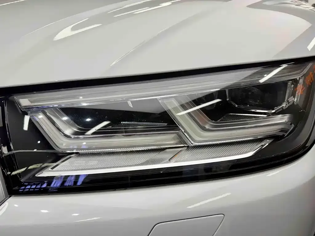 Audi Q5L 2021 из CN, фото 8