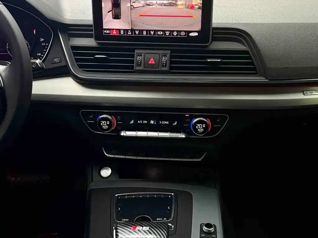 Audi Q5L 2021 из CN, фото 5