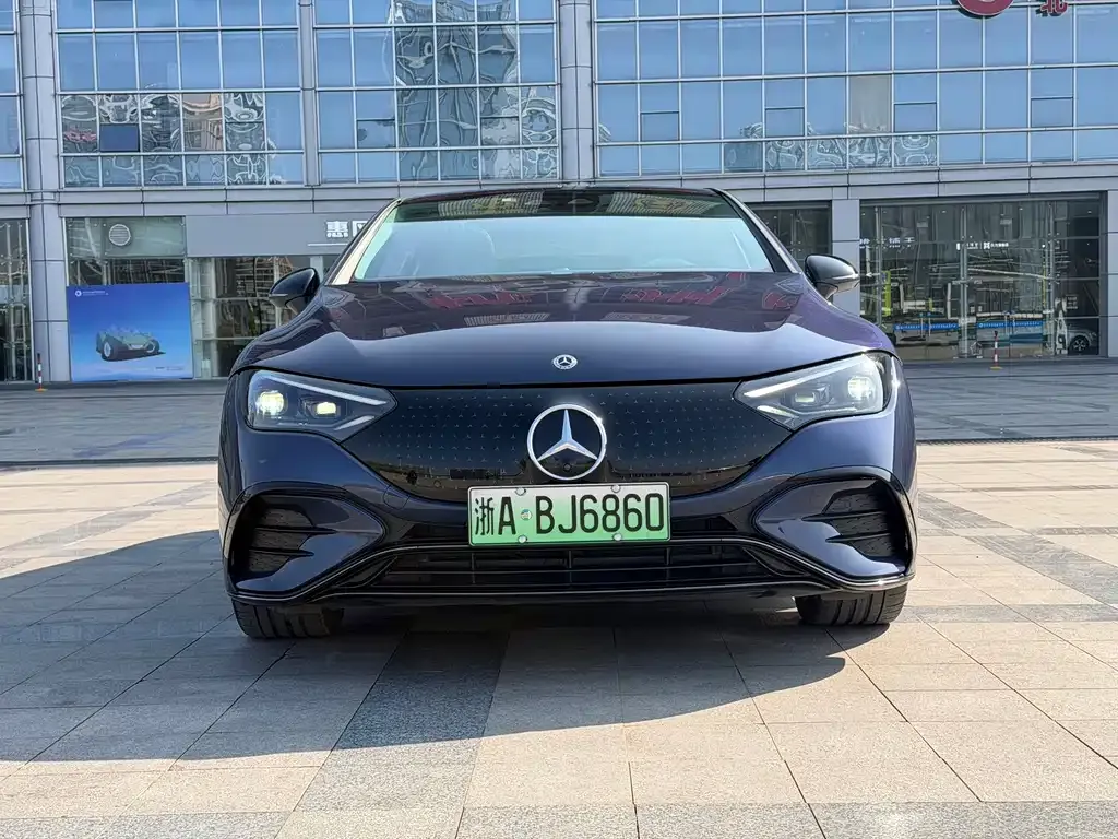 Mercedes-Benz EQE 2023 из CN, фото 5