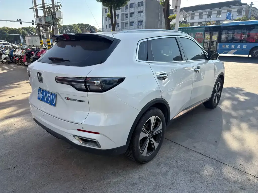 Changan CS55PLUS — фото 3