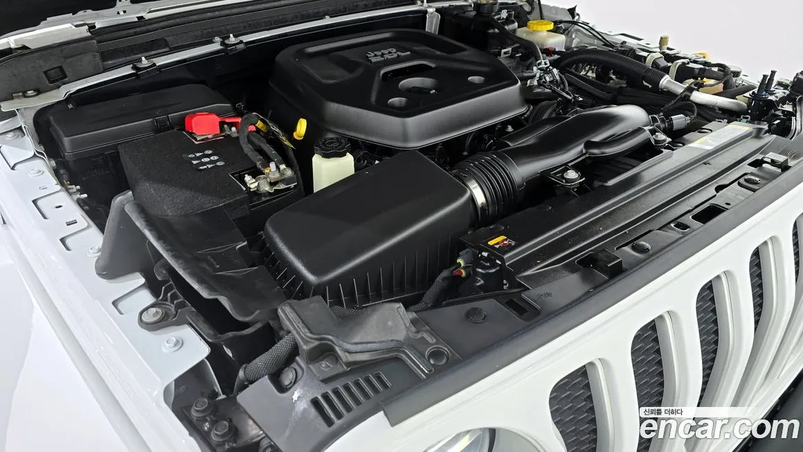 Jeep Wrangler 2022 из KR, фото 6