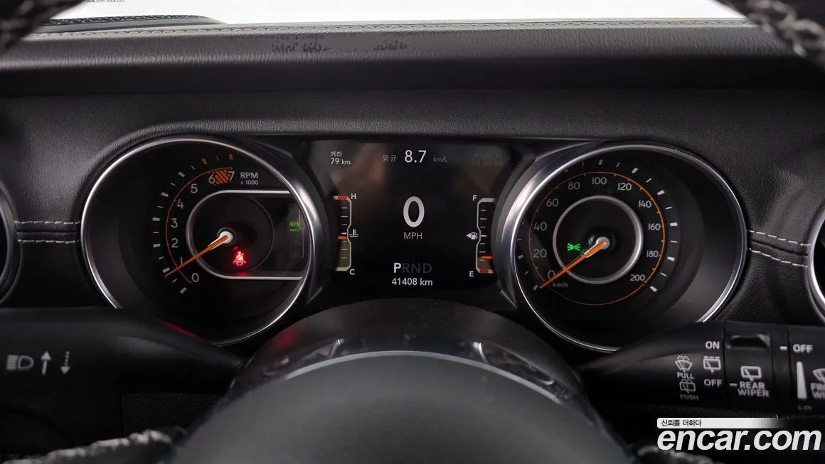 Jeep Wrangler 2022 из KR, фото 8