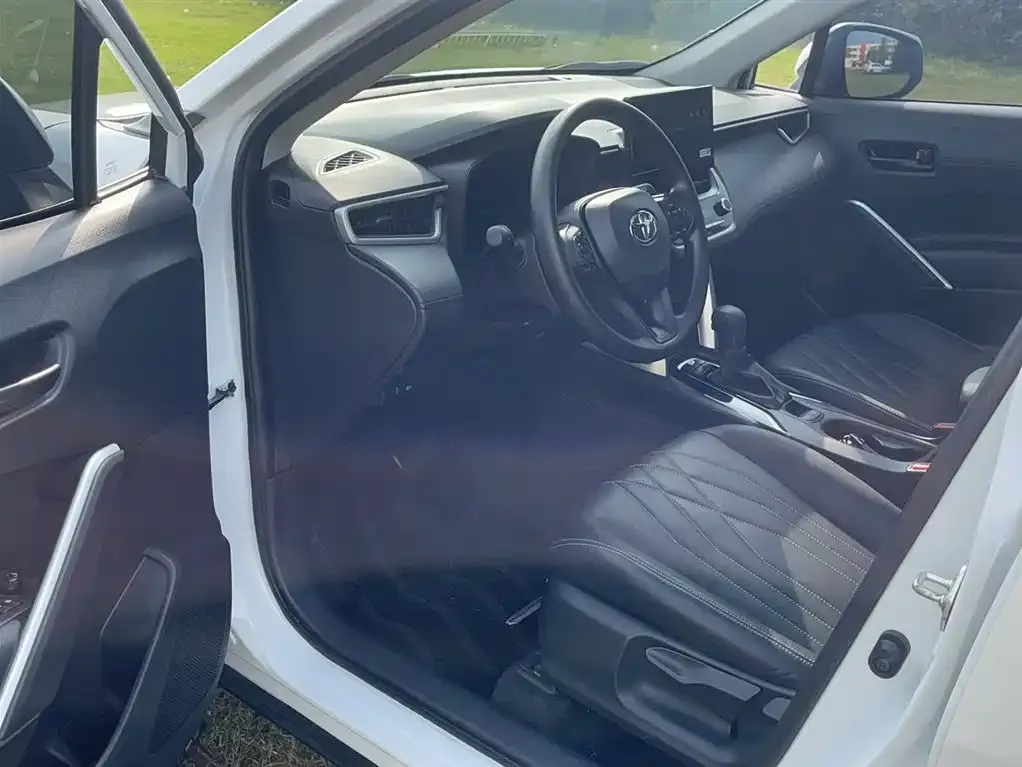 [object Object] Corolla Cross 2024 из CN, фото 10