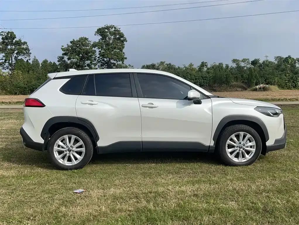 [object Object] Corolla Cross 2024 из CN, фото 4