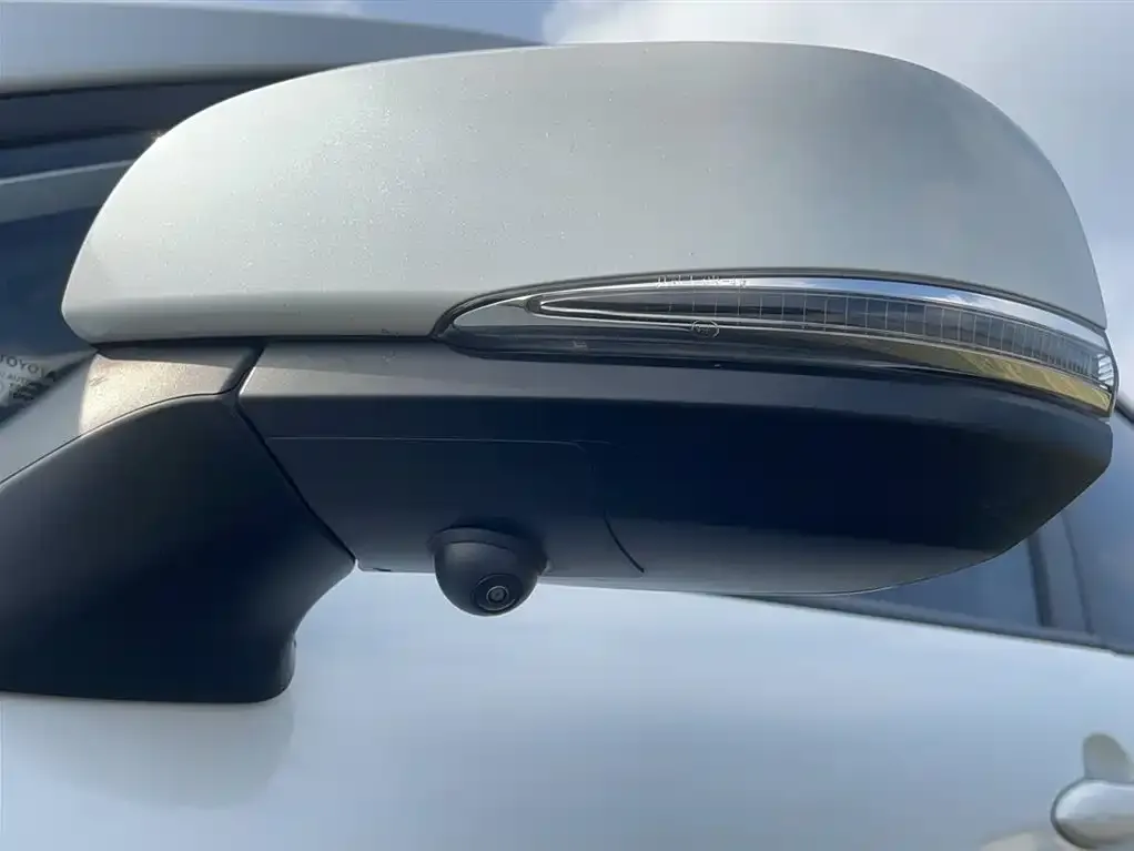 [object Object] Corolla Cross 2024 из CN, фото 9