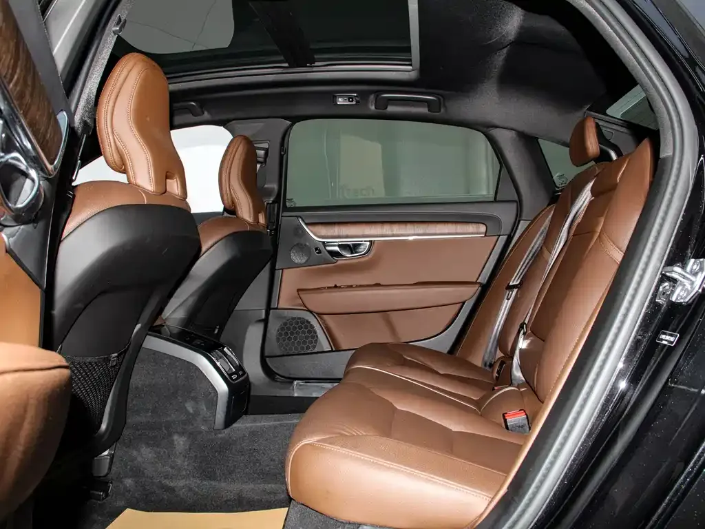 Volvo S90 2021 из CN, фото 6