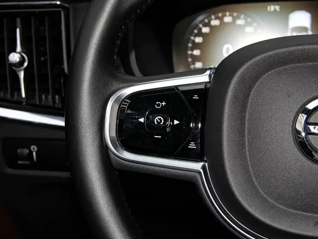 Volvo S90 2021 из CN, фото 8