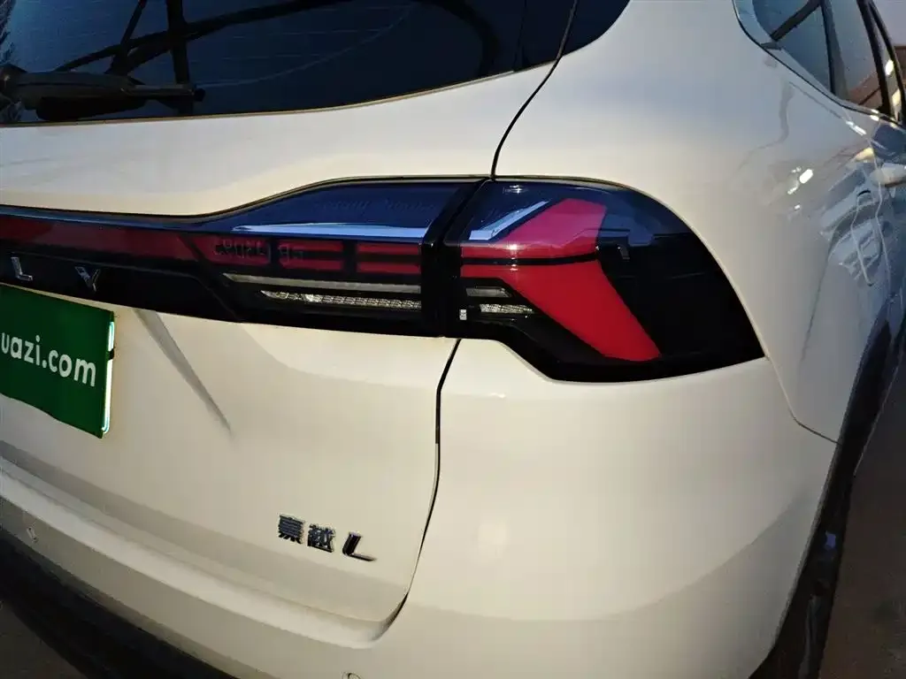 Geely Haoyue L 2023 из CN, фото 2
