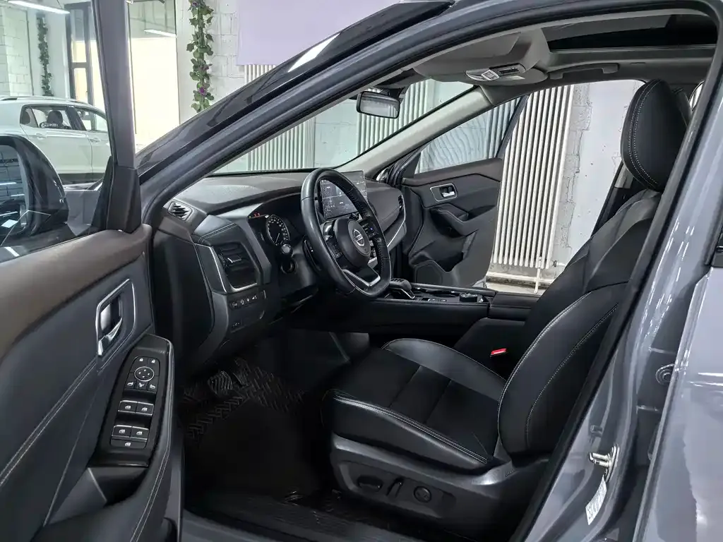 Nissan X-Trail 2022 из CN, фото 8