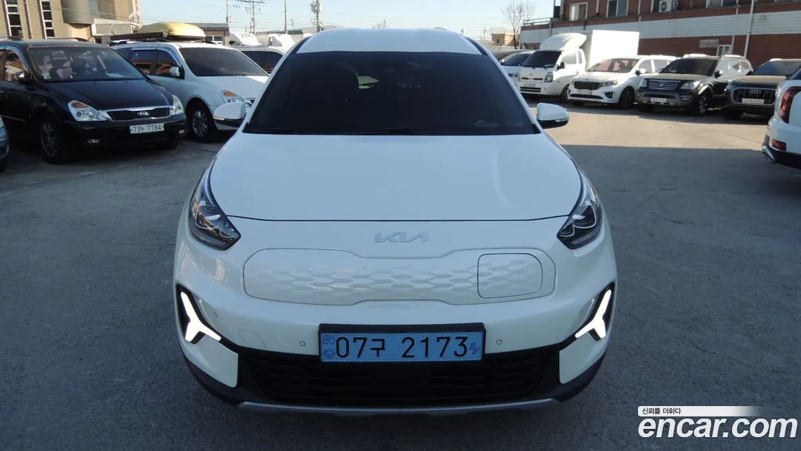 Kia Niro — фото 3