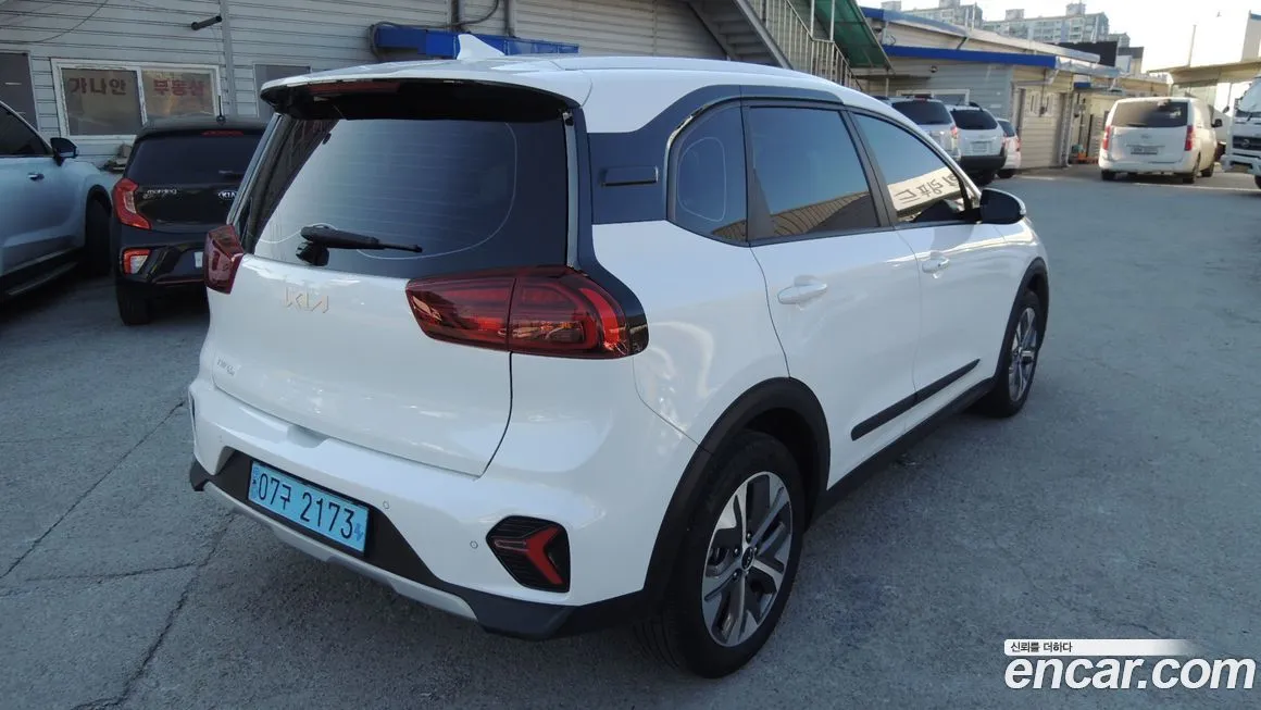 Kia Niro — фото 6