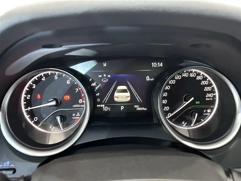 Toyota Camry 2021 из CN, фото 8