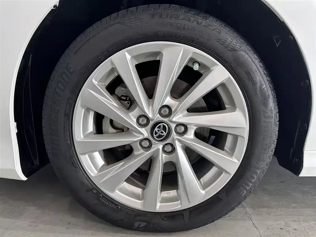 Toyota Camry 2021 из CN, фото 7
