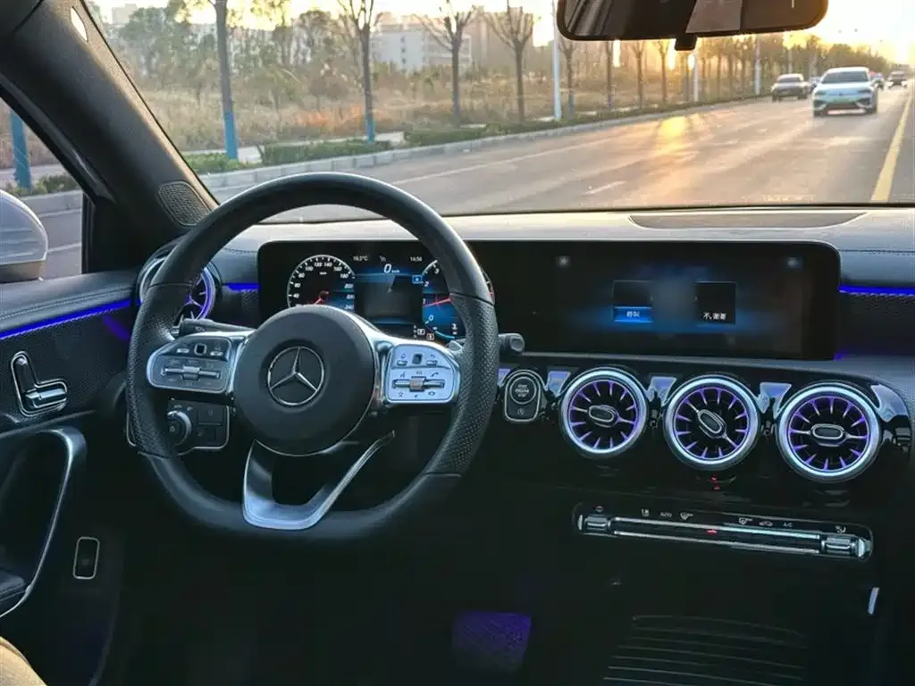 Mercedes-Benz A-Class 2022 из CN, фото 10