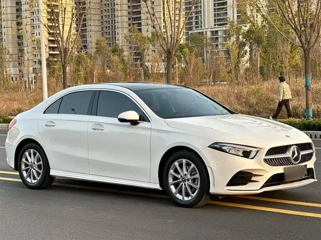 Mercedes-Benz A-Class 2022 из CN, фото 4