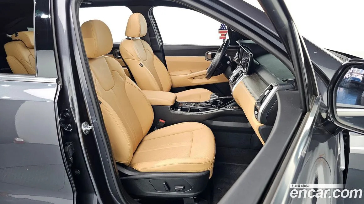 Kia Sorento — фото 10