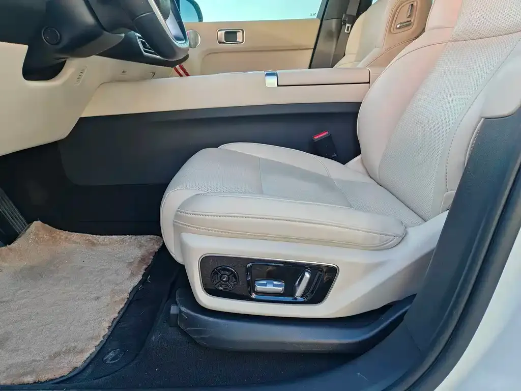 Li Auto L7 2023 из CN, фото 8