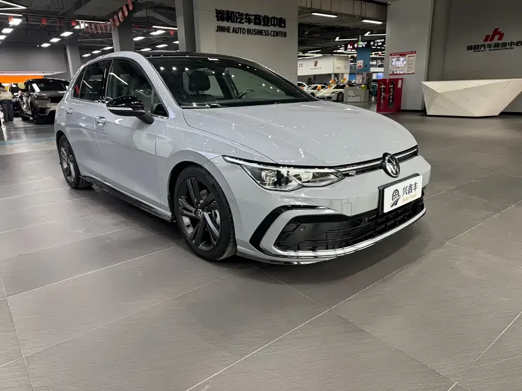 Volkswagen Golf 2022 из CN, фото 3
