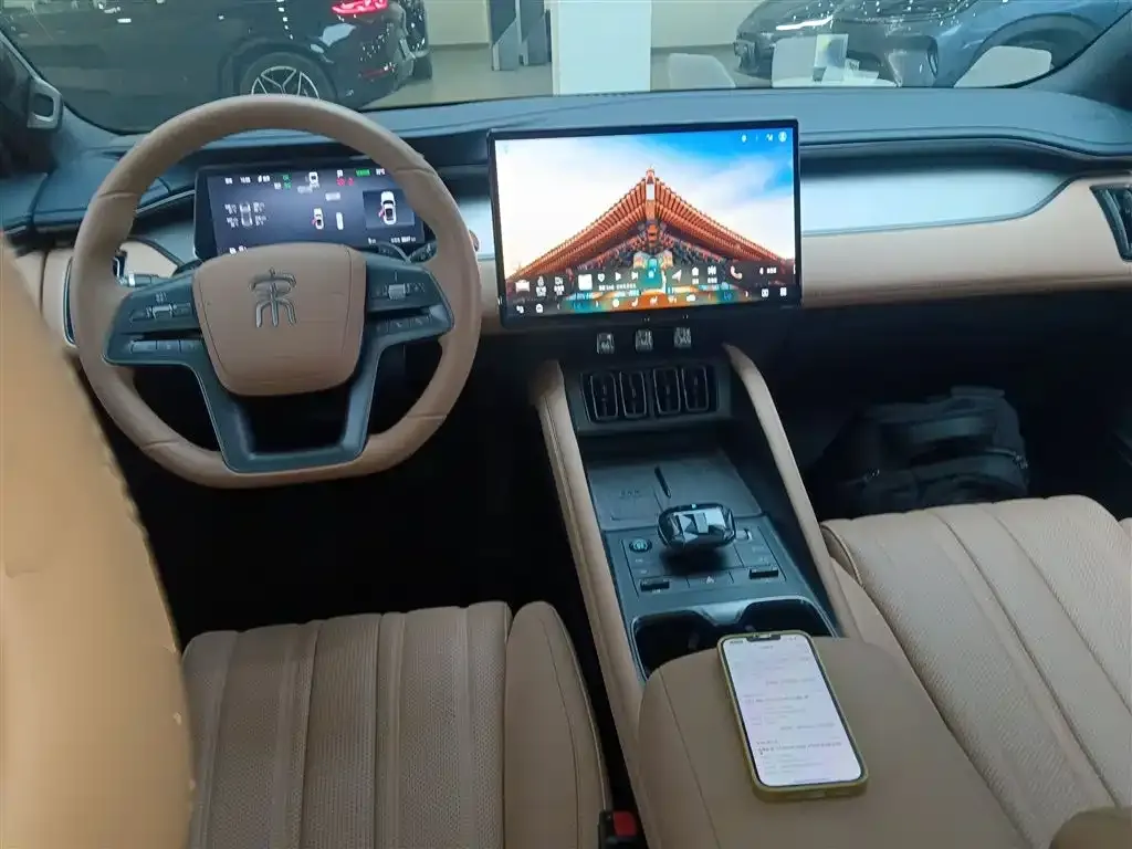 BYD L EV 2025 из CN, фото 7