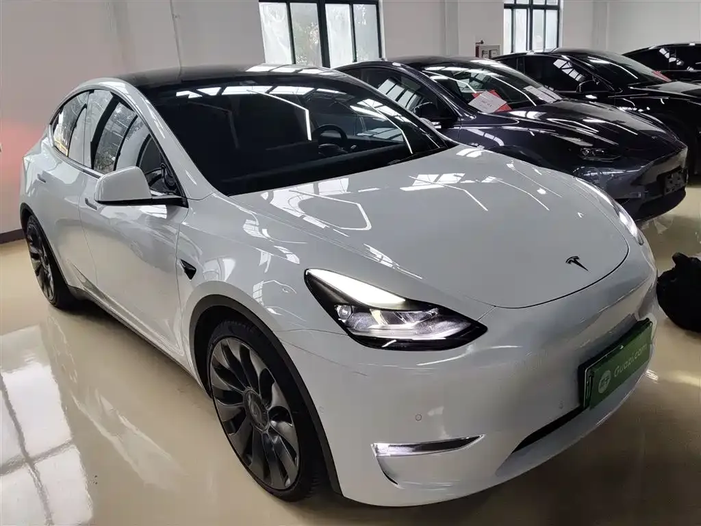 Tesla Model Y 2022 из CN, фото 9
