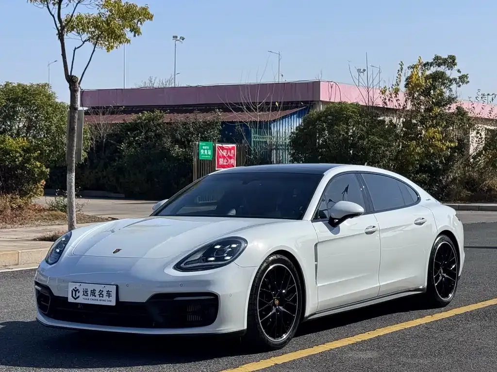 Porsche Panamera 2022 из CN, фото 1