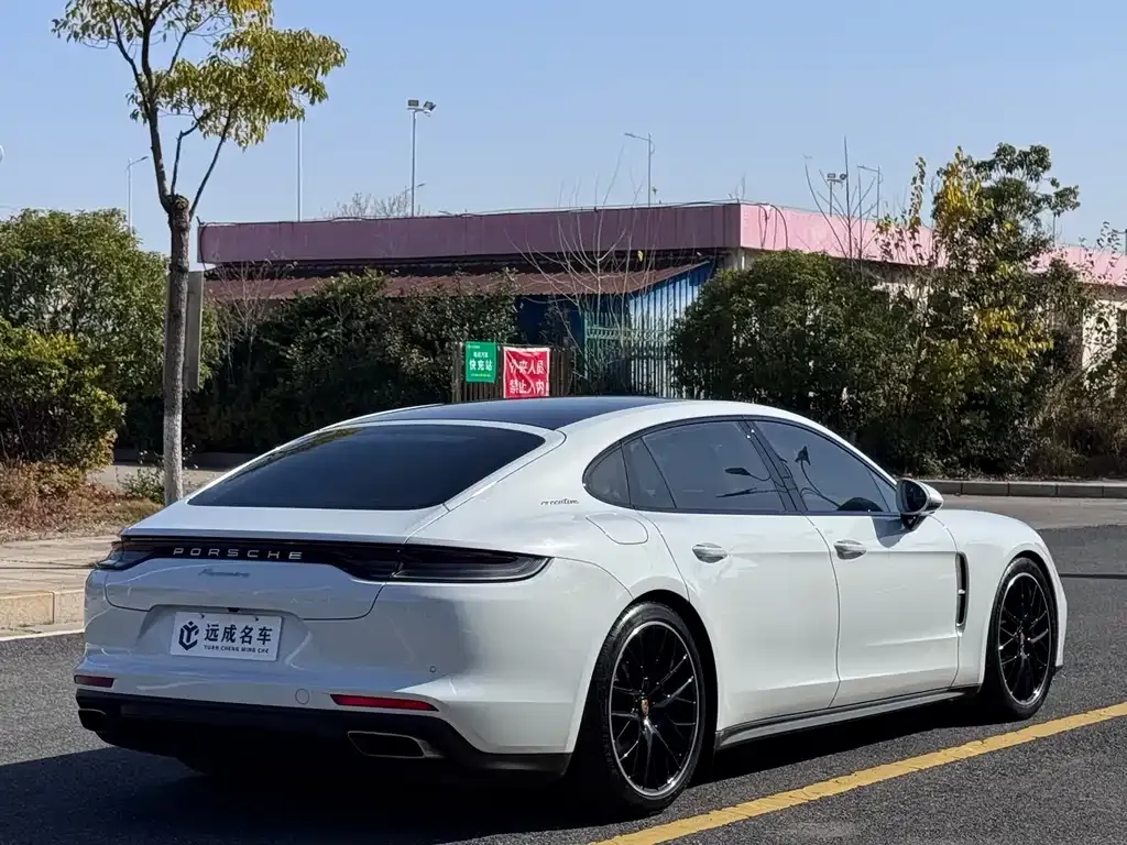 Porsche Panamera 2022 из CN, фото 9