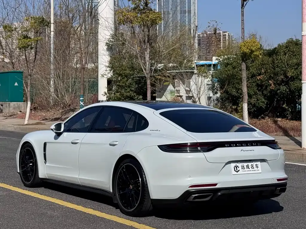 Porsche Panamera 2022 из CN, фото 5