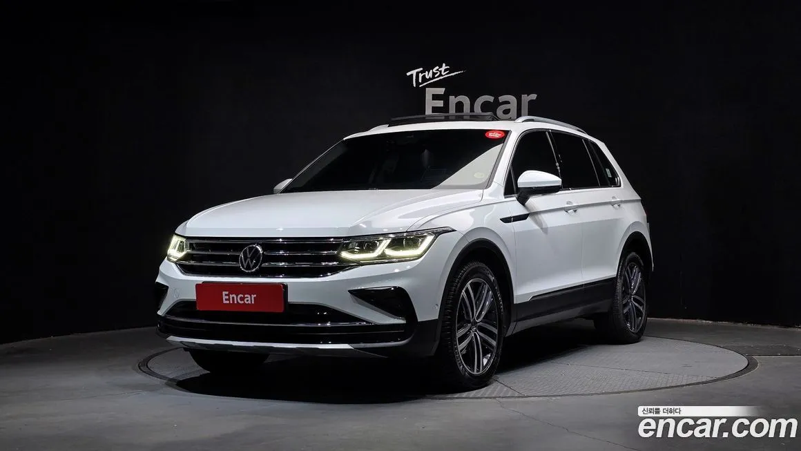 Volkswagen Tiguan — фото 1