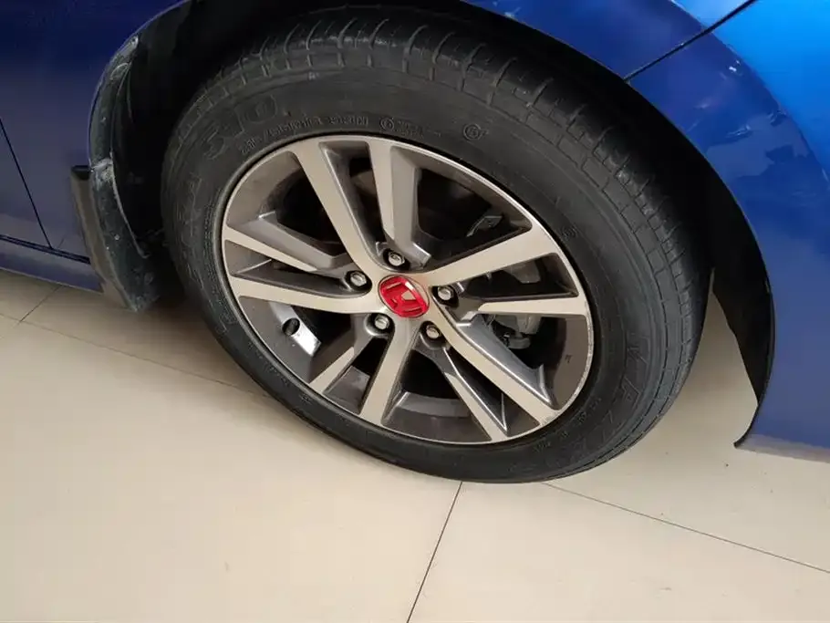 Honda Civic — фото 6