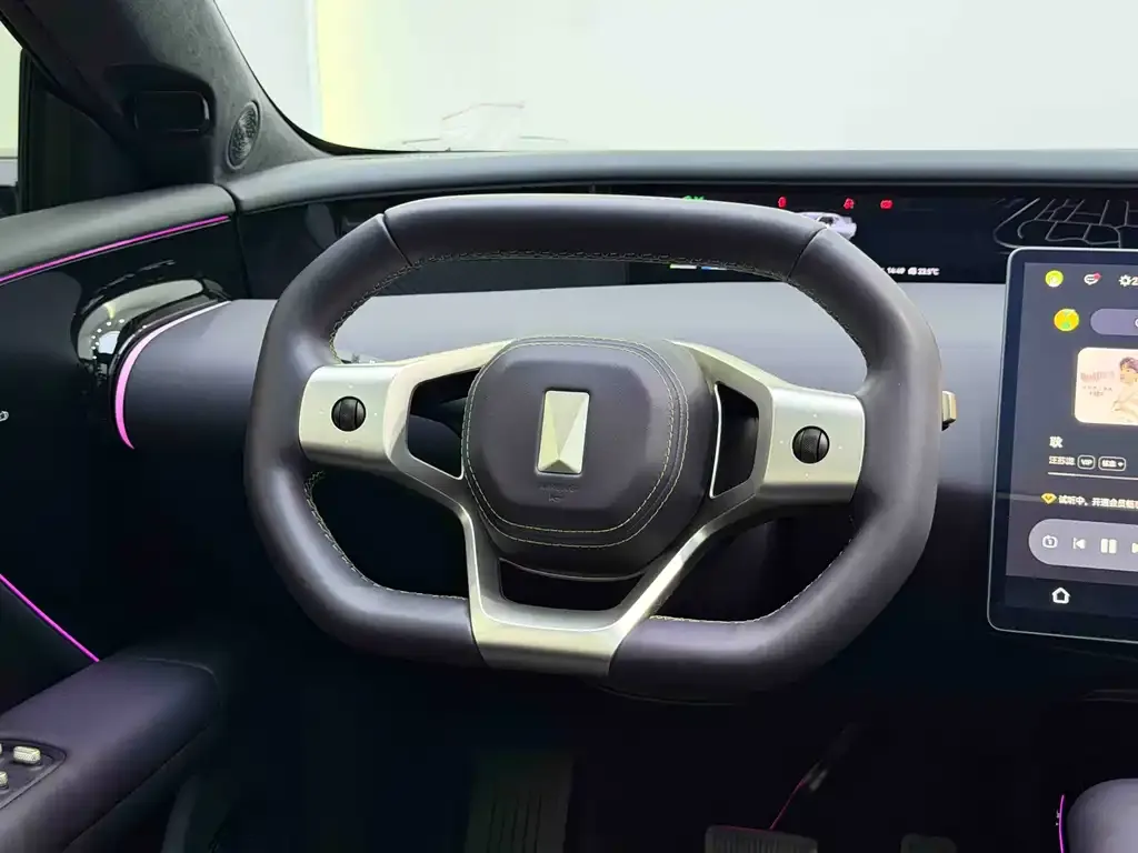 [object Object] Avatr 07 2024 из CN, фото 8