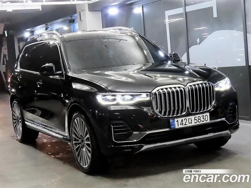 BMW X7