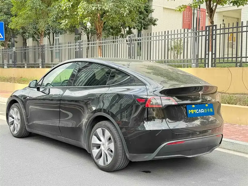 Tesla Model Y 2022 из CN, фото 9