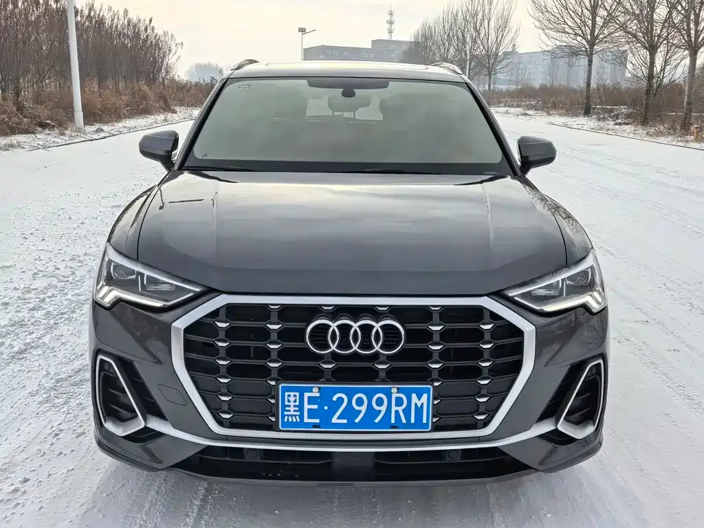 Audi Q3 2022 из CN, фото 2